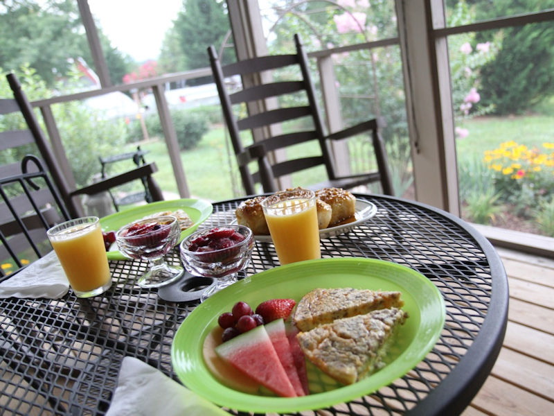 Hurley Byrd Cottage porch breakfast on table